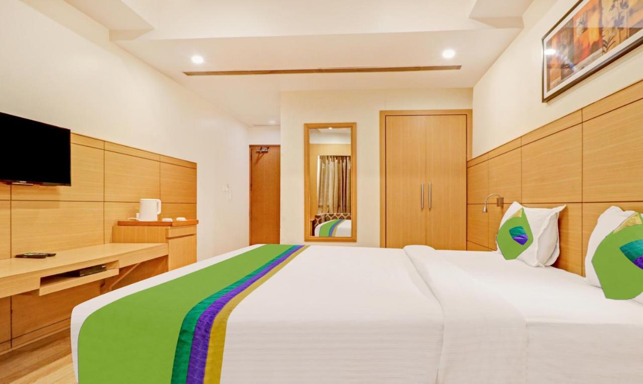 Treebo Galaxy Rooms 뉴델리 외부 사진
